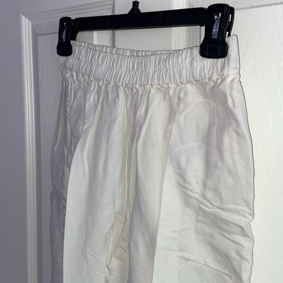 Urban Outfitters Linen Pants - Picture 2 of 4